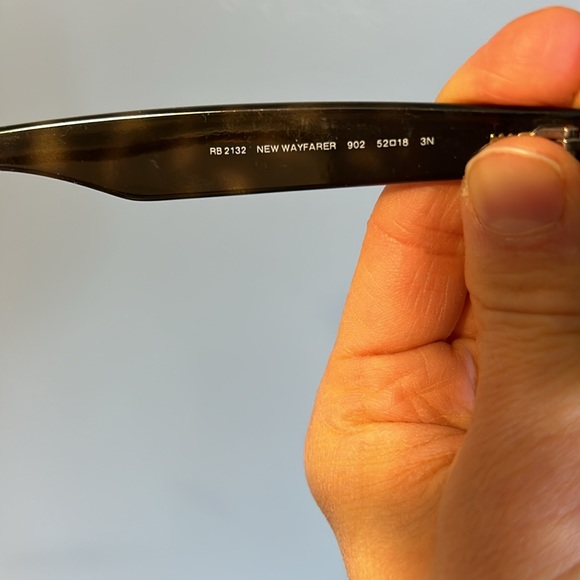 Authentic Ray-Ban - Picture 4 of 7